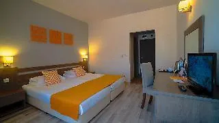 Apartament Odessos Park *