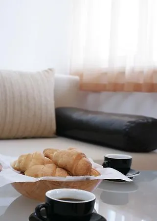 Odessos Park Apartament *