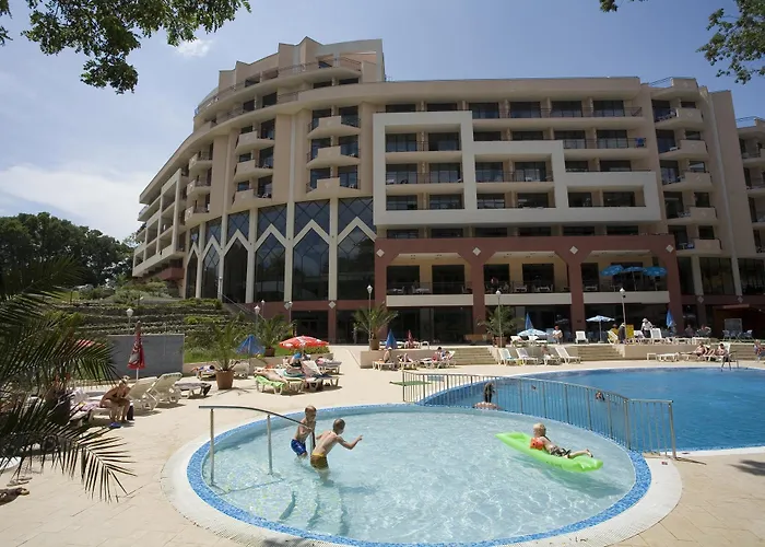 Odessos Park Апартамент